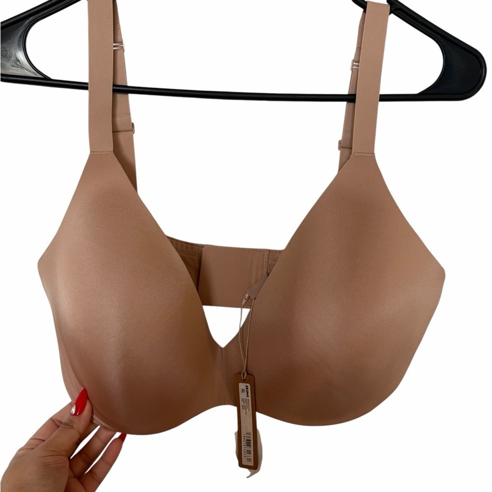 Skims Wireless Form Push Up Bra – Clay – 40DDD – NWT